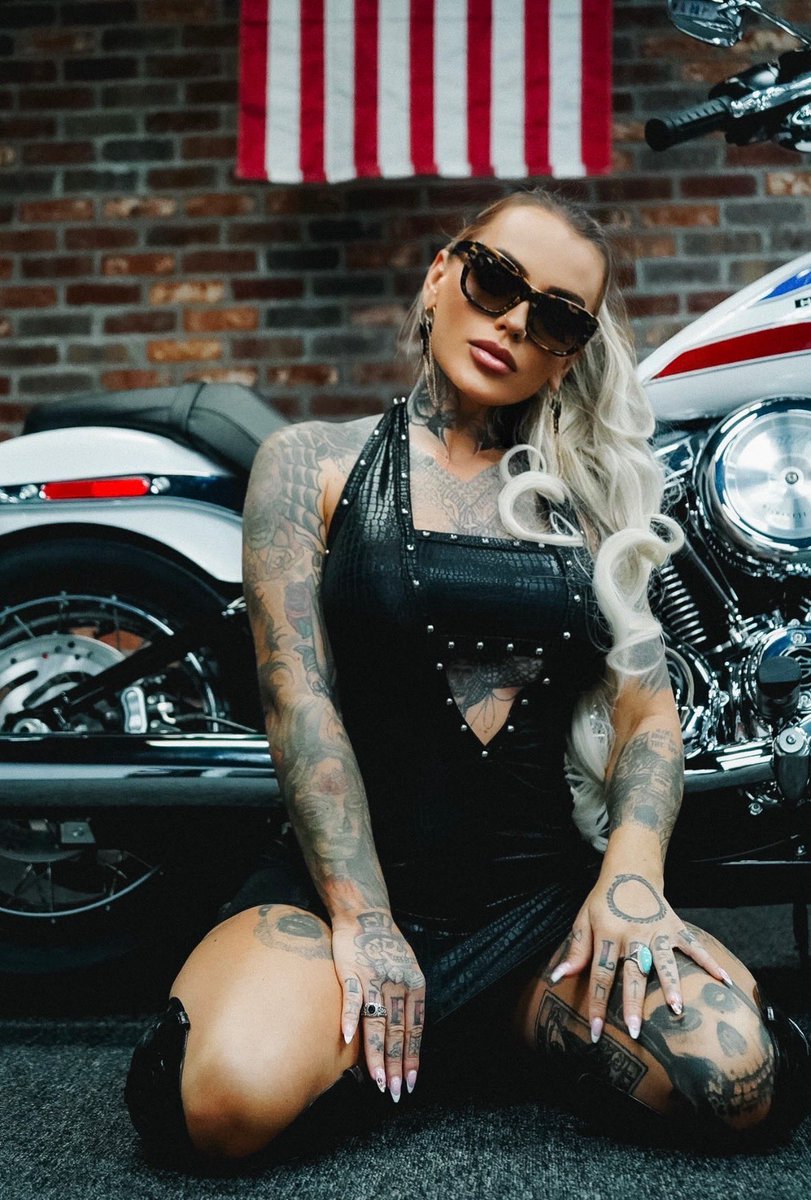 SDHarley's tweet photo. Meet BONNIE by IVI Vision. 🕶️🔥
Bold style. Motorcycle attitude. Made to look just as good off the bike as you do on it.
Available NOW at San Diego Harley-Davidson! #harleydavidson #ivivision https://t.co/pFTu30MYFS