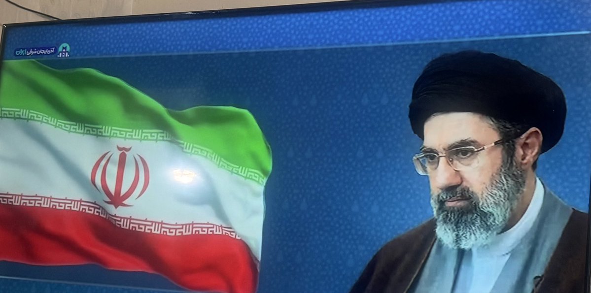 hamidsapehri's tweet photo. #لبیک_یا_خامنه‌ای 
#جانم_فدای_ایران 
#فالوبک_فوری https://t.co/iIQVxGVxTN