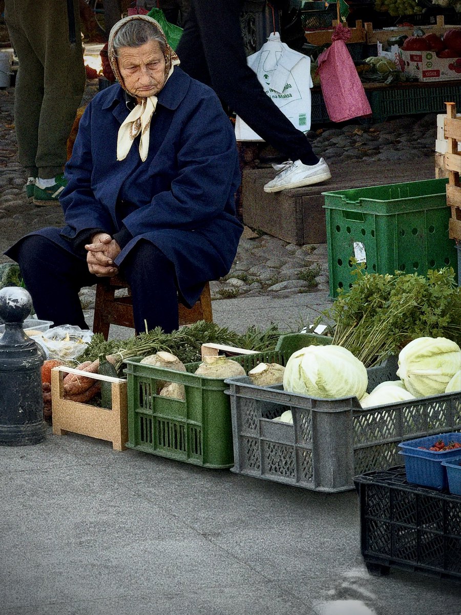 paff_bo's tweet photo. Stary Sącz - „longevity” https://t.co/oOnioByvYD