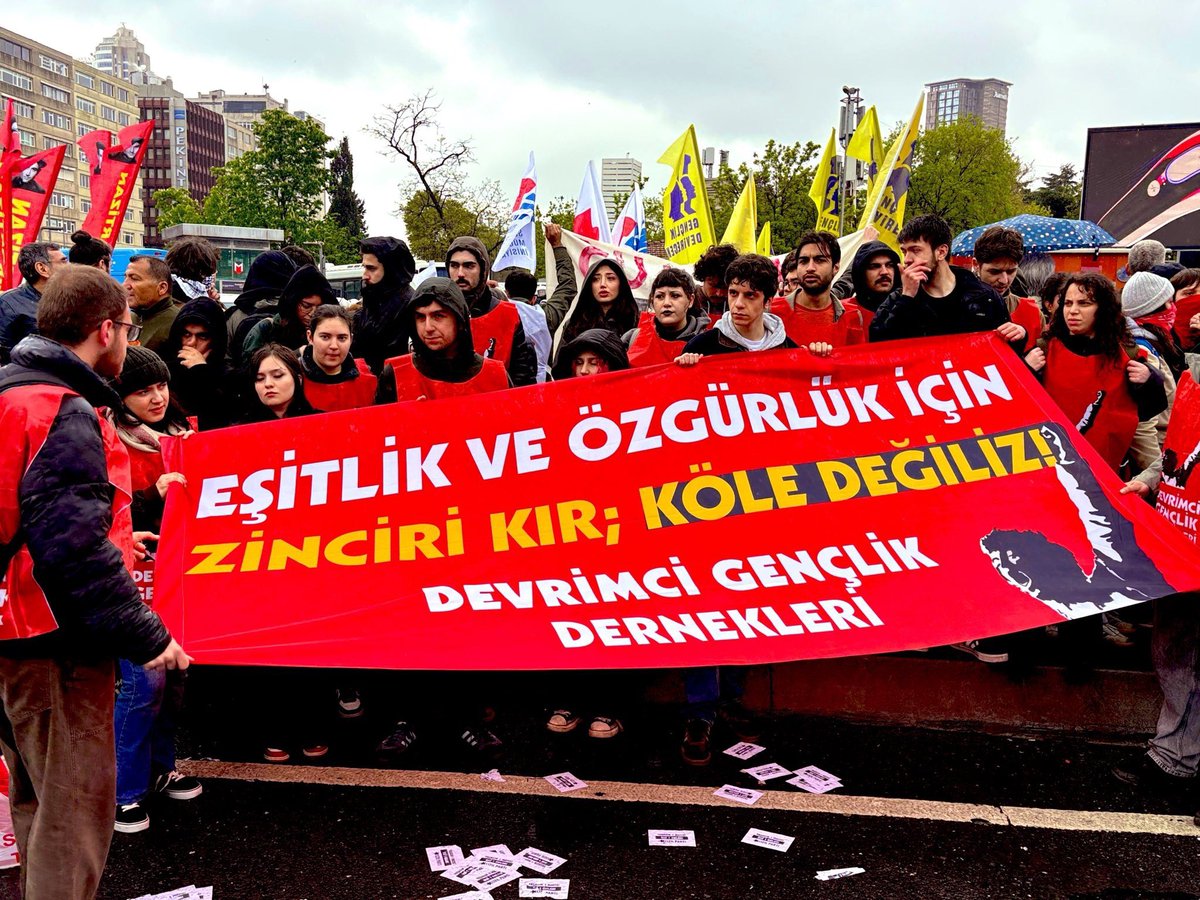 DGdernekleri7's tweet photo. ⚡️ uni student life https://t.co/brPiDp7tnT