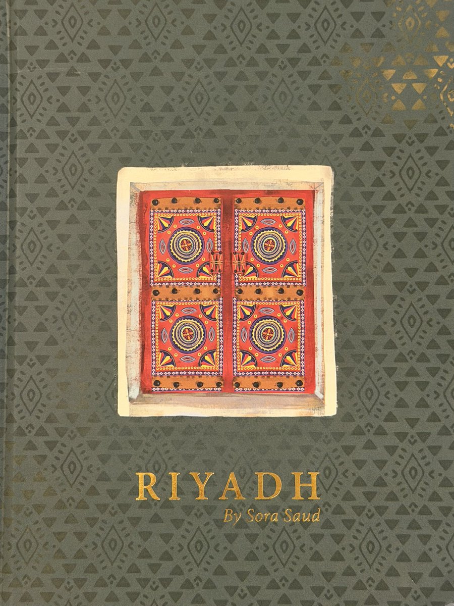 alihazani's tweet photo. سعدت اليوم بحضور تدشين كتاب «RIYADH» للأميرة سرى سعود، كتاب جميل يحكي عن الرياض وتاريخها وحاضرها وطموحها الكبير للمستقبل.

الف مبروك للاميرة سُرَى @SoraSaud هذا العمل المميز، والرياض دائما تستحق أن نحكي قصتها 🇸🇦 https://t.co/rmHkuJUQdY