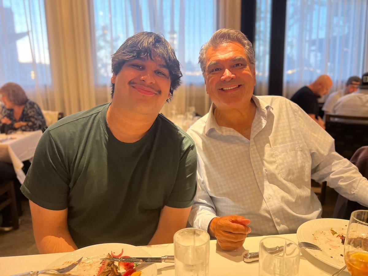 abc7sid's tweet photo. My son Mateo turns 21 today !! God is Great !! I am blessed to be this young man’s father . Happy birthday Mateo , I am so proud of you 🎂❤️🎷🎹🎼 https://t.co/FzJDxQ2G4l