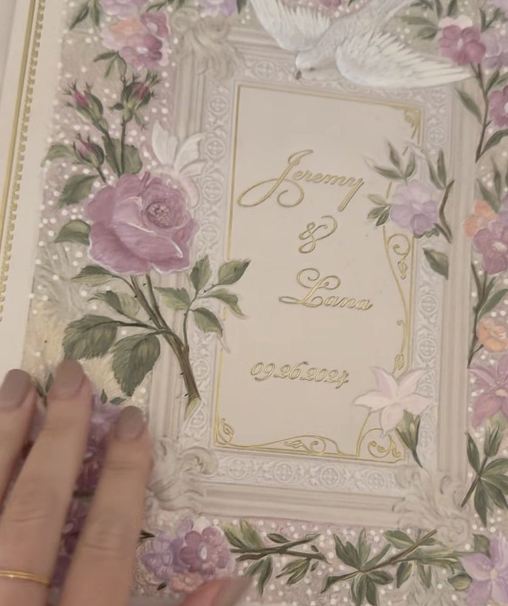 sebischopped's tweet photo. One week till Lana and Jeremy’s 2nd wedding anniversary! The cover art for “Stove” appears to be based on her wedding photo album. Could she announce something since the two seem to be related? https://t.co/jOCvjWRjDL