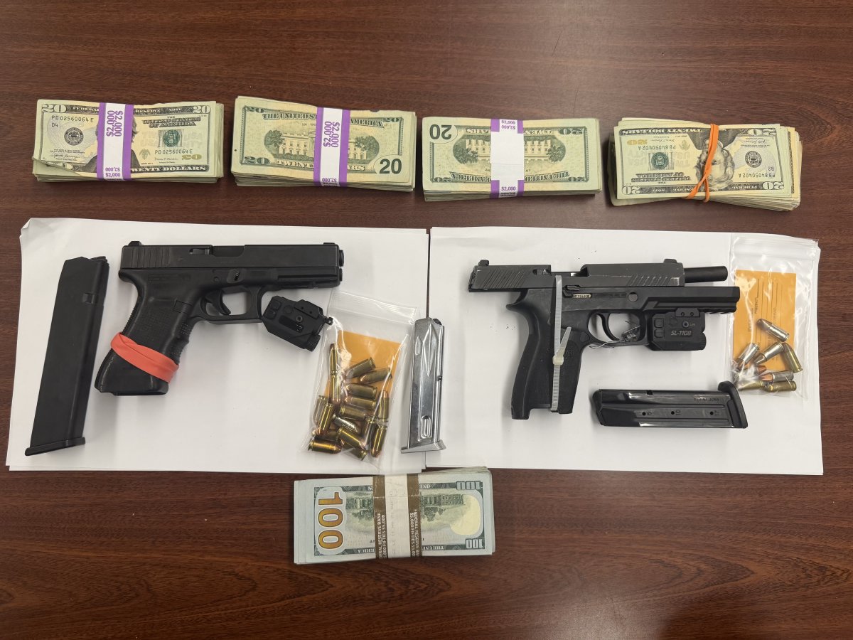 NYPD78Pct's tweet photo. Two guns. One search warrant. Zero good reasons to have them.

78th Precinct Field Intelligence Officers executed a search warrant and recovered these 2 firearms, ammunition &amp; cash.

You bring the guns… we’ll bring the warrant. https://t.co/FcCuNtt8Ci
