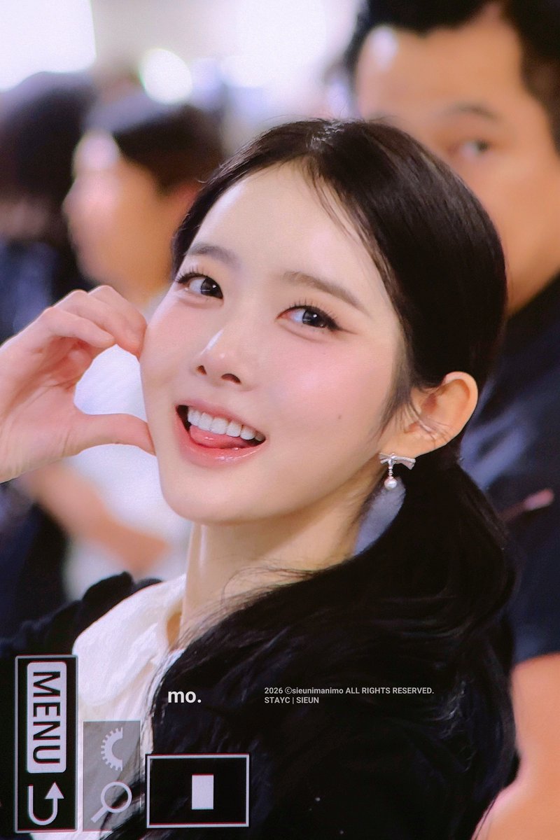 sieunimanimo's tweet photo. 260919 #시은 #SIEUN #스테이씨 #STAYC https://t.co/chej11Xnp9
