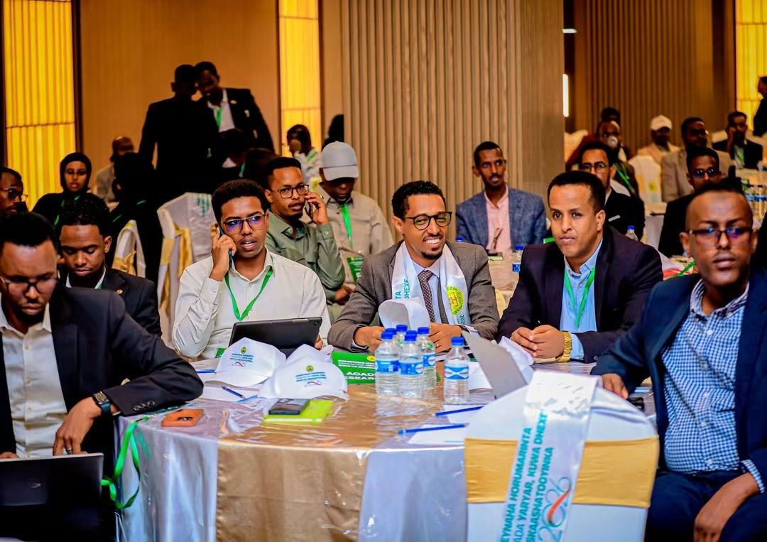 dhamac25's tweet photo. It was a great opportunity to attend the 2nd National SMEs & Cooperatives Development Conference in Hargeisa.
The forum focused on access to finance, entrepreneurship, business growth & partnerships to advance Somaliland’s economy.
#SMEs #Cooperatives #Somaliland https://t.co/Ty3AkMQY21