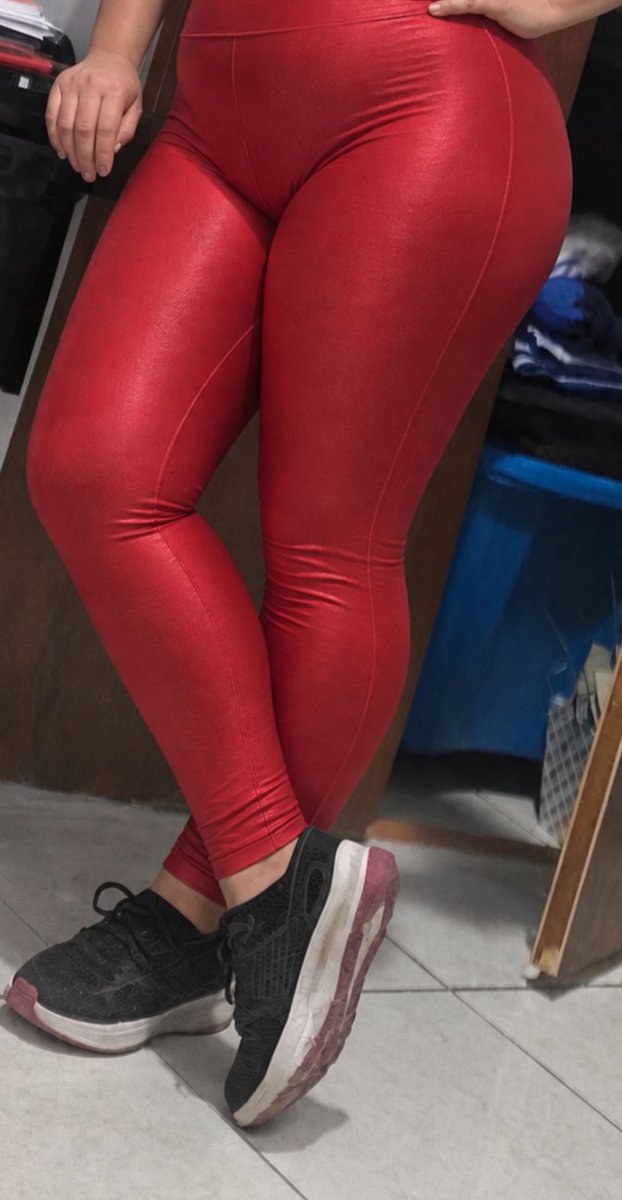 Luis86573098's tweet photo. Saludos a mis seguidores l mando una foto sin glamurnu muy yo lesmgusta ?
#hotwife #sw #cdmxsw #swqueretaro https://t.co/h207yqNUOI