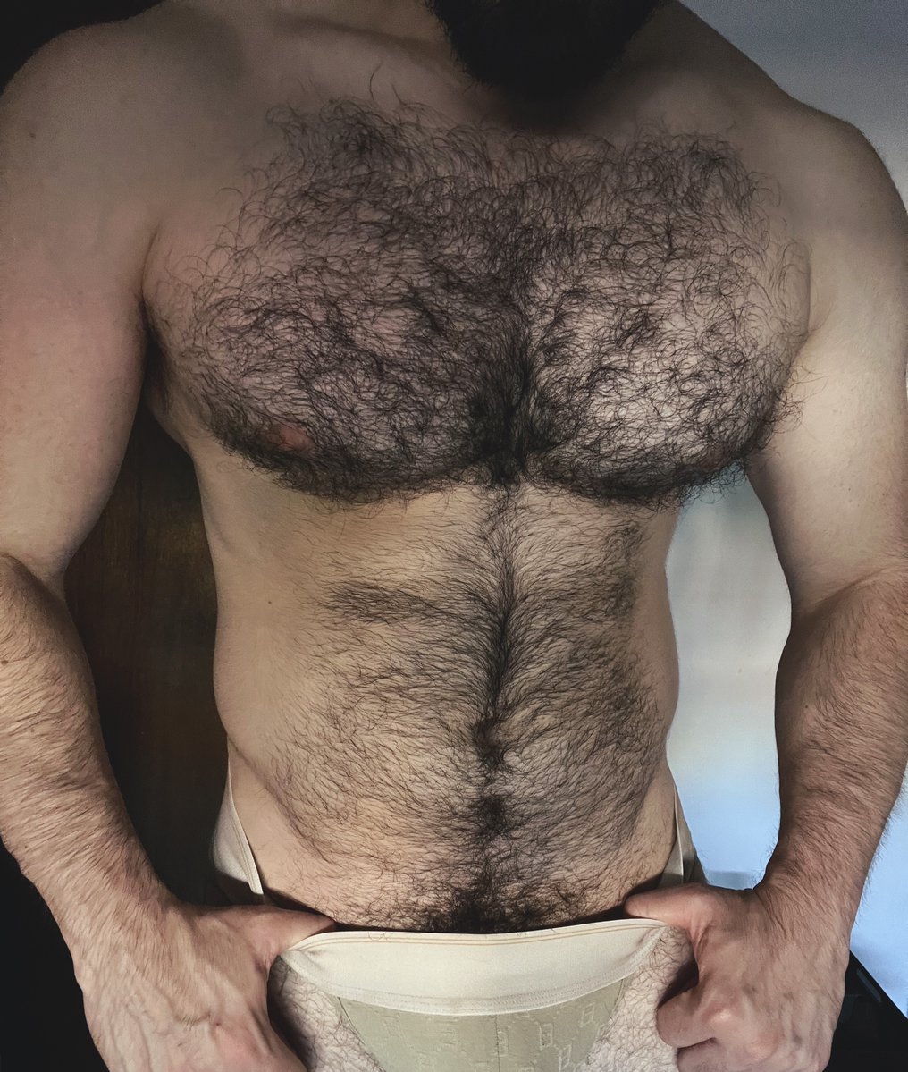 Ugasa_OF's tweet photo. Beef for breakfast 🥩
.
.
.
#saturday #breakfast #mornigs #morning #hairy #hairychest #hairybody #weekends #mood #wolf #hairymuscles #fit #manly #fitness #absolutelyGiddyAndGleeful https://t.co/UnPMPFfLsu