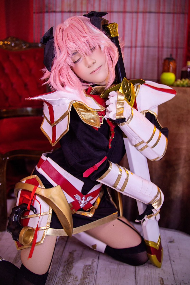 KUSACOS's tweet photo. real life astolfo!

#FGO   #コスプレ #femboy #astolfo https://t.co/d1ia9TphqQ