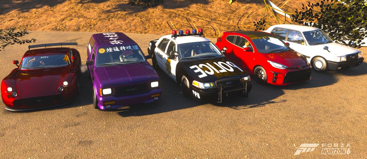 NARUSELA_'s tweet photo. 土曜ツーリング会、ご視聴と参加ありがとうございました！🚗💨#FH6
りっきー、チョイサーさん、佳奈さん、わるがきさん、sanyohchuさん、鈴蘭さん、そして一緒に配信してくれたおぱんちゅ先生、いつも支えてくださって本当にありがとうございます😊 https://t.co/d2gASwoHbt