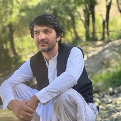 Mikhail32166312's tweet photo. #NewProfilePic https://t.co/mGhi4yerXF