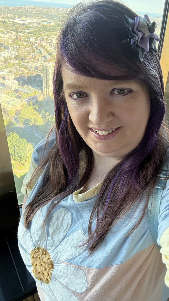 ScootaCoot's tweet photo. was a good last day in Sydney, sore and tired and now i have a 6am flight back home 😭 https://t.co/0q1dTjfmr6