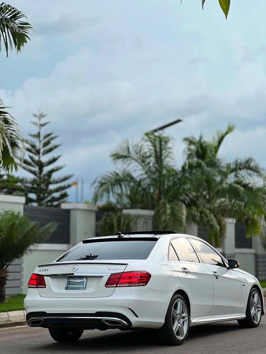 aseelautos's tweet photo. AWOOF DEAL‼️‼️
QUICK  SALE‼️‼️

Foreign Used 2014 Mercedes Benz E350
- Keyless 
- Free Accident 
- ⁠Panoramic roof
-Custom Duty
-Excellent Condition 
Price: ₦16,900,000
Location: Kaduna https://t.co/3F4nf5nIgf