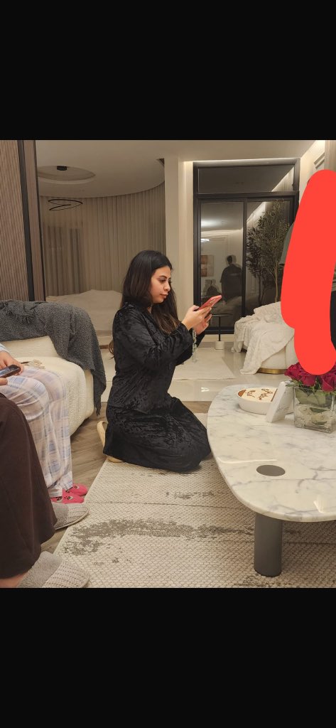 BBC_Suprem's tweet photo. @saud52882766 come get your sister, she’s already dripping and waiting for the next load #BBCMommy #FamousSlutsSister #Blackedandowned https://t.co/12fciaohse