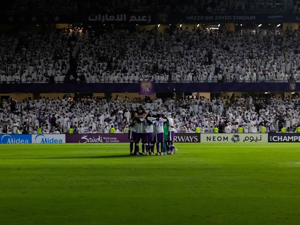 Hamad_Alain_1's tweet photo. هدووووء😮‍💨💜

خسرنا في '' اديب ''  الحمدلله احسن من انك تخسر في الدوري و اسيا 

شفنا الموسم الي طاف ضد النصر يوم خسرنا شو صار بعدها ، + سلسلة الاهزيمه مستمرة في الدوري 38 مباراة 💜

اهم مكاسب المباراة هدفين جيو ودخوله في الاجواء+ اراحة بعض الاعبين الي ماكملو 90 
دقيقة 💜

'' لا تخلق مشكلة من لاشيء 💜''