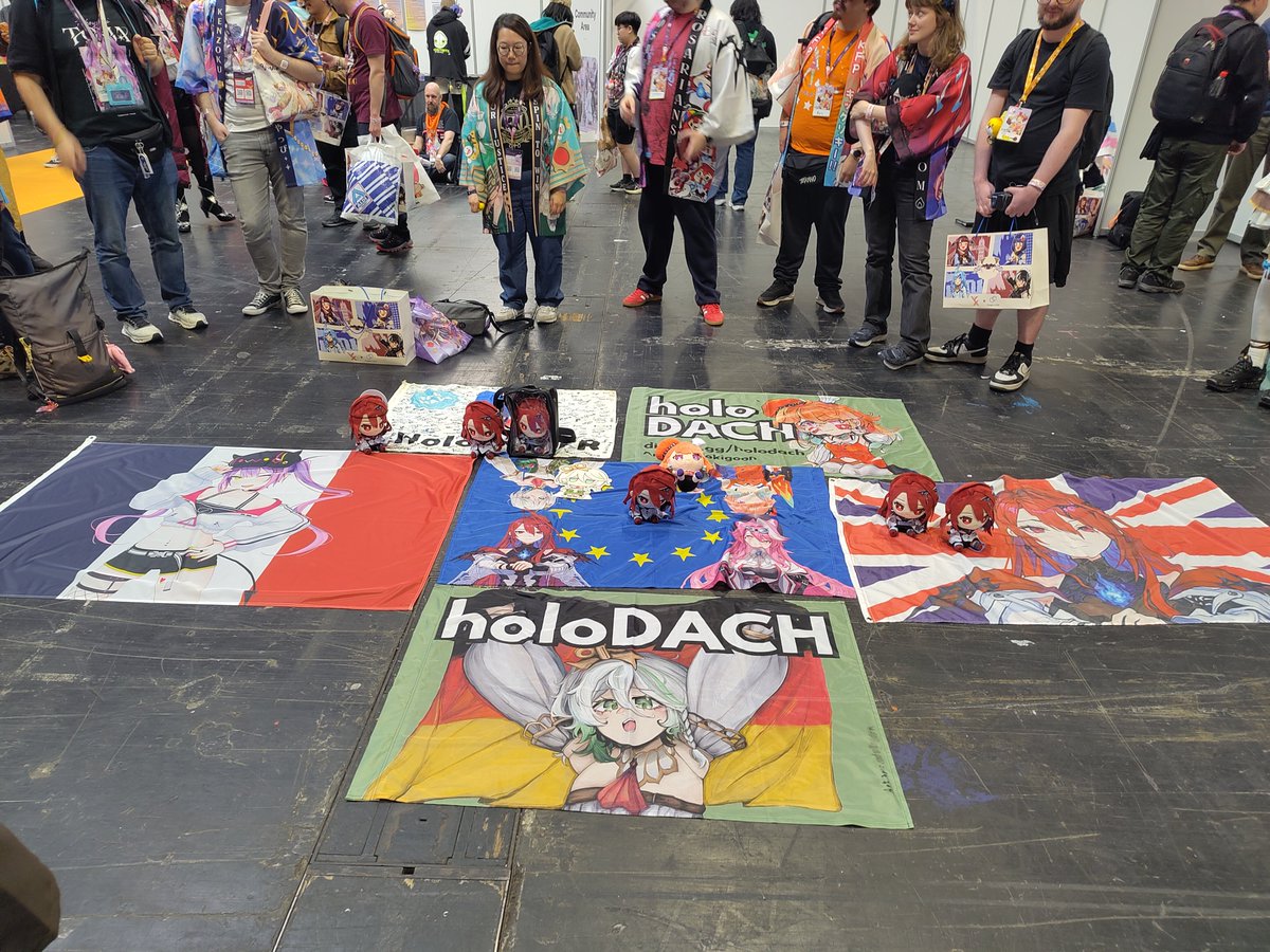 blackst0rmGer's tweet photo. Today we had our "Hololive Fans EU Communities Gathering" at #vexpo.
Thanks everyone for joining and for supporting my mission to show the EU fans are there an hungry for shows! #hololive https://t.co/lz3NZlbfCu