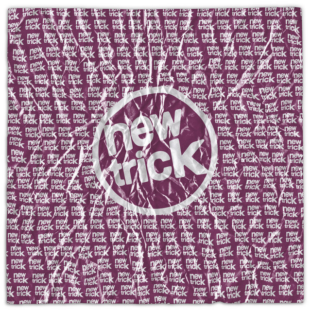 kchartsmaster's tweet photo. “new trick” by ROSÉ debuts with 2,074,082 streams on Spotify Counter. https://t.co/qNSJdEjo80