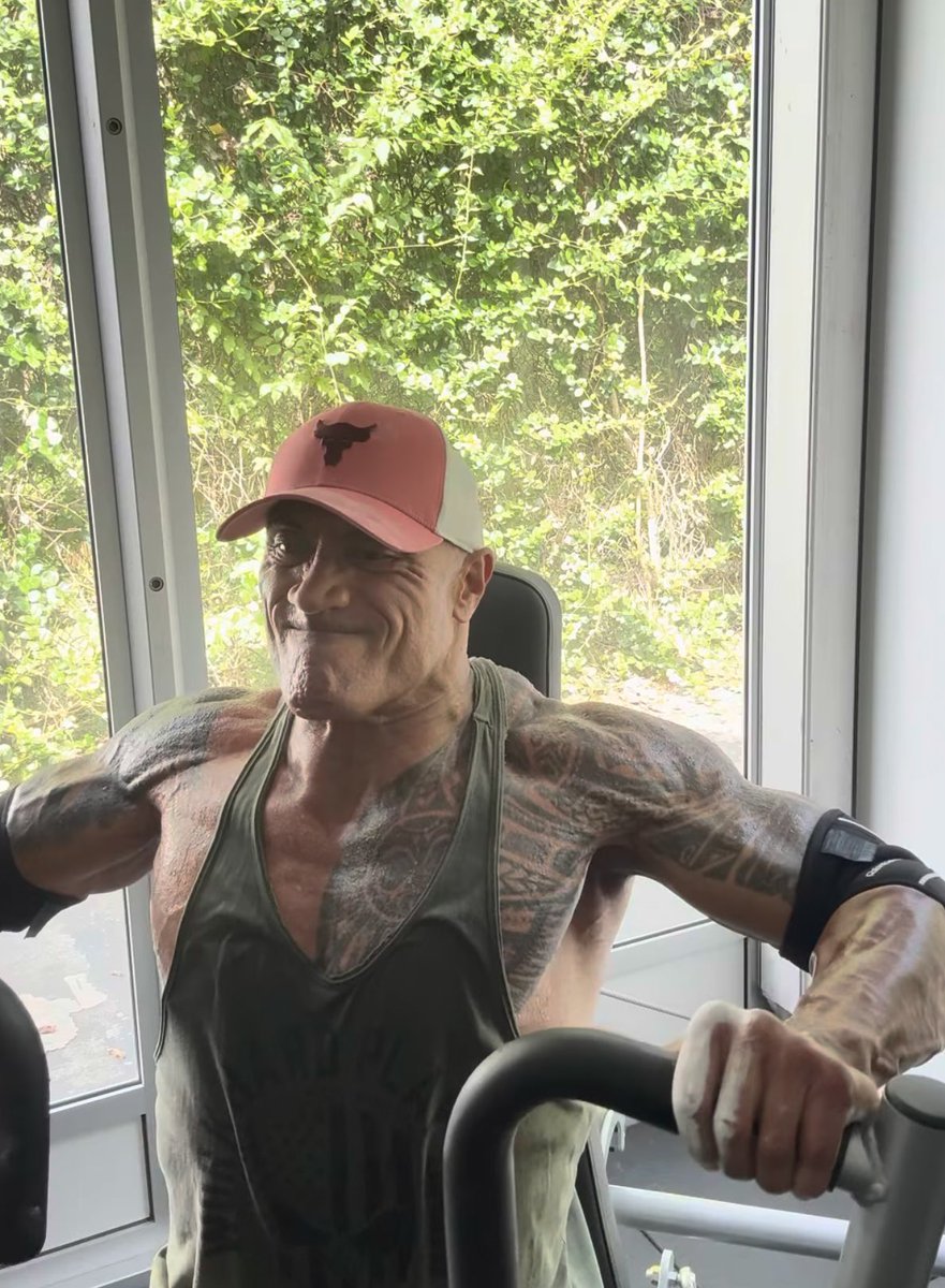 FadeAwayMedia's tweet photo. The Final Boss, The Rock shows us his most recent work out: 

THE RETURN LOADING? 👀🍿 https://t.co/cdRiMOxtNK
