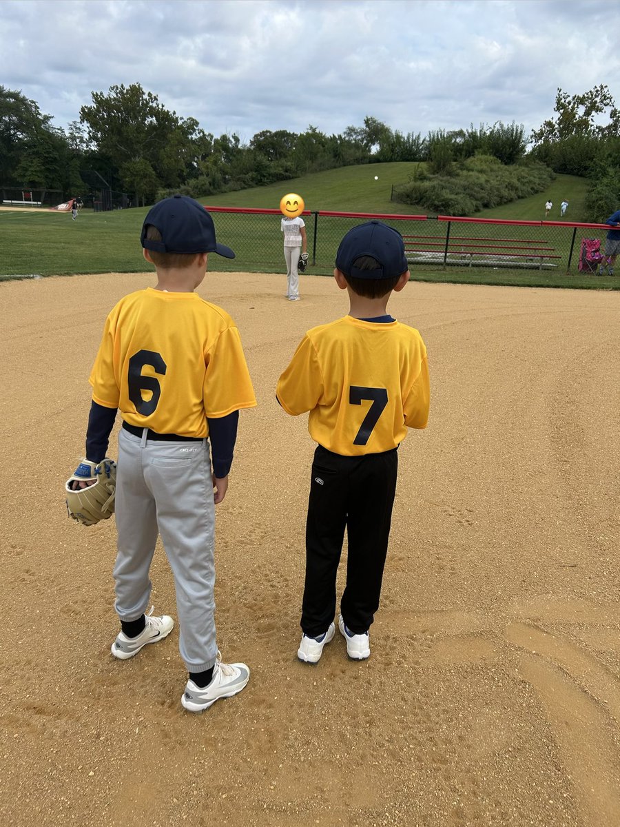 Cmd_Guap1's tweet photo. Baseball pregame warmups in the a.m. with his best buddy!! Of course their jerseys would be
6-7 #IYKYK Then headed to Ocean City for one last boardwalk run of the yr
#GoPirates https://t.co/HqKuhsroog