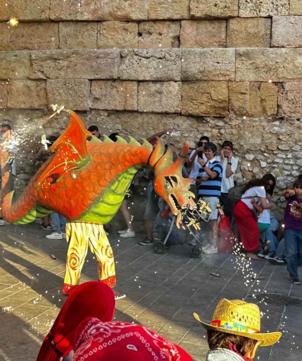 raquel_tgn's tweet photo. #StaTeclaPetita #StaTecla #Tarragona. https://t.co/HyW3coyyXd