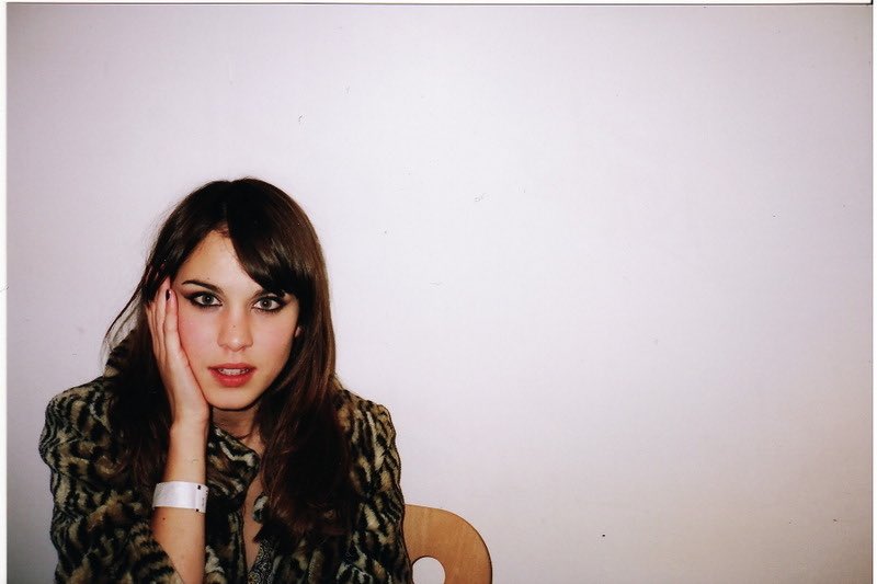 tuesdaywood's tweet photo. alexa chung ♡ https://t.co/EjOGOt6Vpy