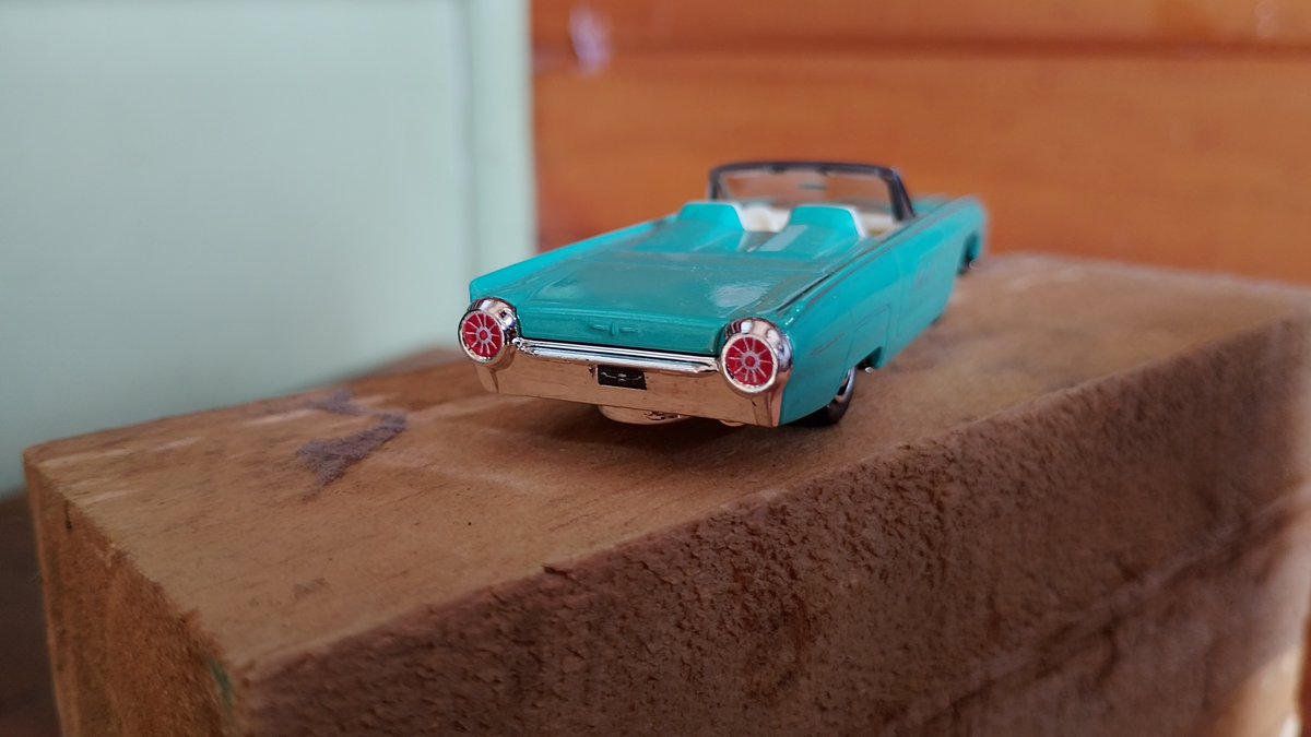 ChannelWalmart's tweet photo. 1963 Ford Thunderbird https://t.co/V4gyH1TFhx