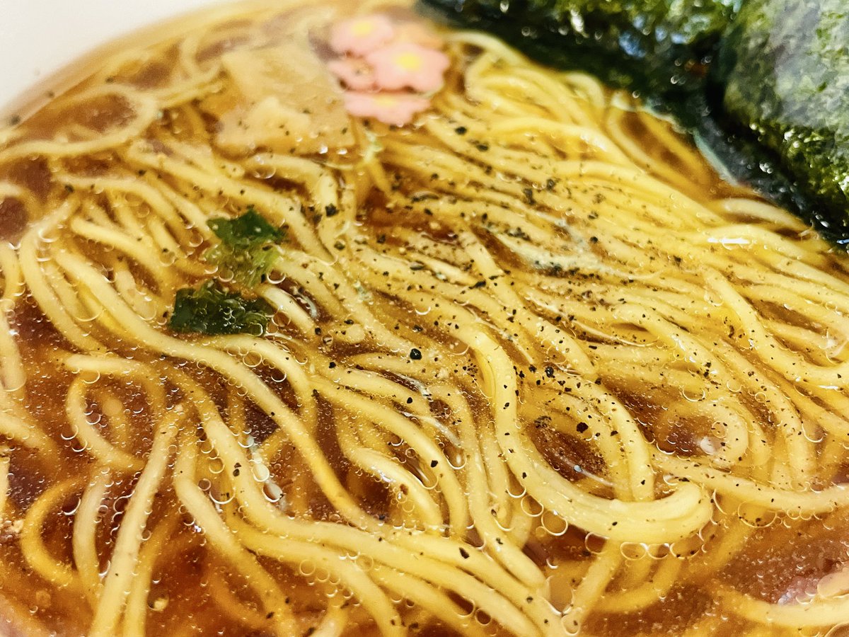 oishiidesyo's tweet photo. 日清 麺職人 丸鶏ガラ醤油

憩いの味。心が落ち着く。 https://t.co/RRW7ftN45S
