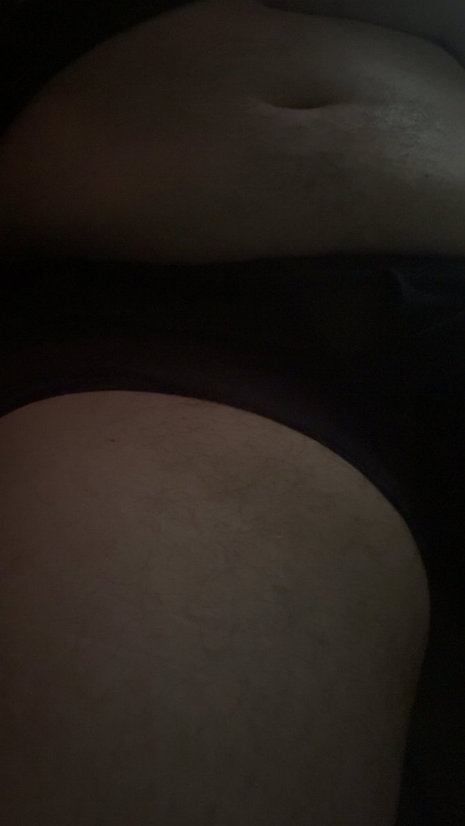 s1lly_mutt_'s tweet photo. Tboy tummy 🏳️‍⚧️ arf #nsfwtwt https://t.co/BsmW8O8opm