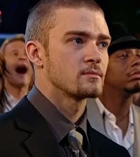 N2NASHE's tweet photo. OK, but imagine if this happened.  Barry is so mid looking compared to young Justin 😭😭😭 https://t.co/O7WP9y8og7