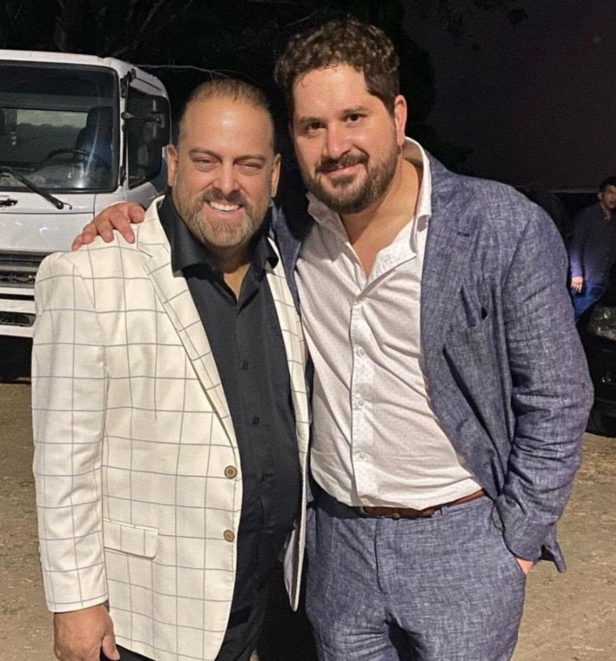 VanguardiaLatam's tweet photo. #PRONTO 🇪🇨 ¡El blindaje mediático político! A favor de Xavier Jordán y de algunos activos correístas están calladitos”. Quemando facturas evidencias.
SrM - @JohnReimberg para cuándo la extradición de Nain Massud un pez gordo vinculado a Metástasis Encuentro y más .
@DanielNoboaOk https://t.co/lkjecGQ6K5