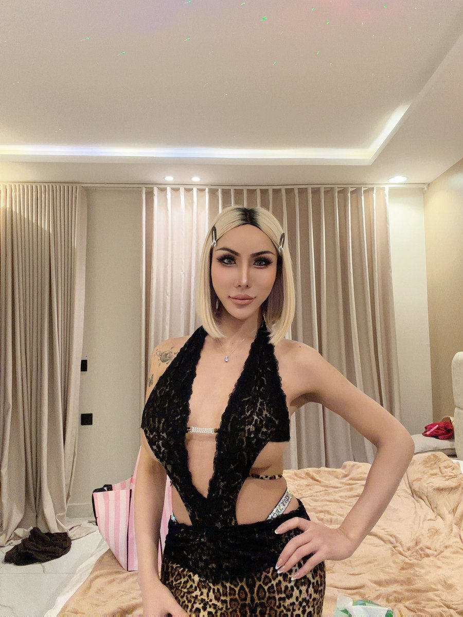 ruomgu's tweet photo. #ladyboy_juffair
#ladyboy_manama 
#Bahrain_ladyboy 
#ladyboy_bahrain https://t.co/1lBm8hdbvM