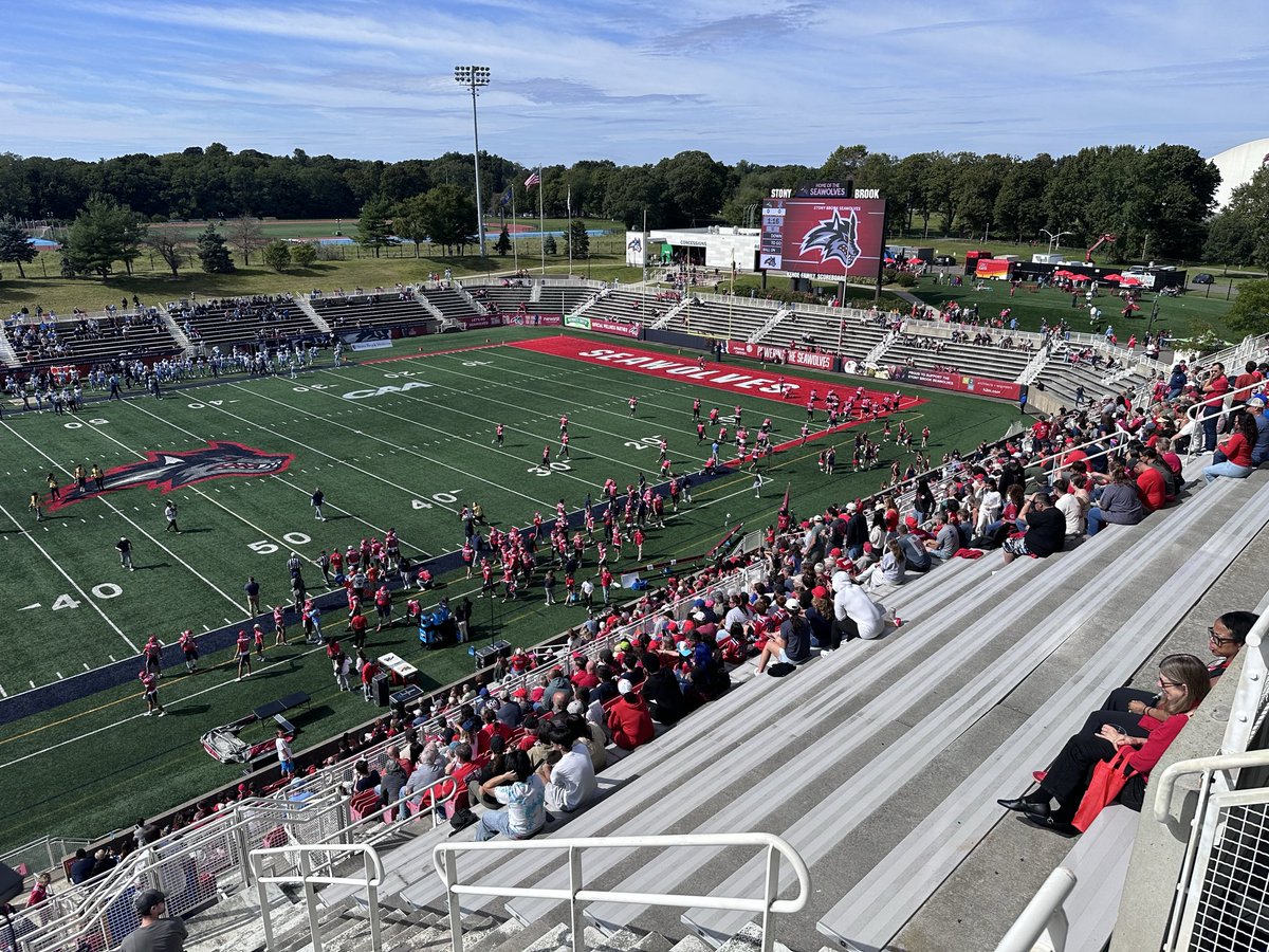 SBUPrez's tweet photo. Beautiful day for football. And for a moment of silence to honor Shirley Strum Kenny’s incredible legacy in transforming the is special university. Come join us at La Valle stadium and Go Seawolves!!!! https://t.co/kNNwHhyHem