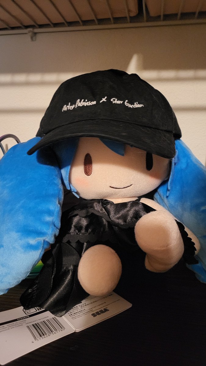 turnipvegetable's tweet photo. ninajirachi today !!!!!! https://t.co/vXtDzOpYXH
