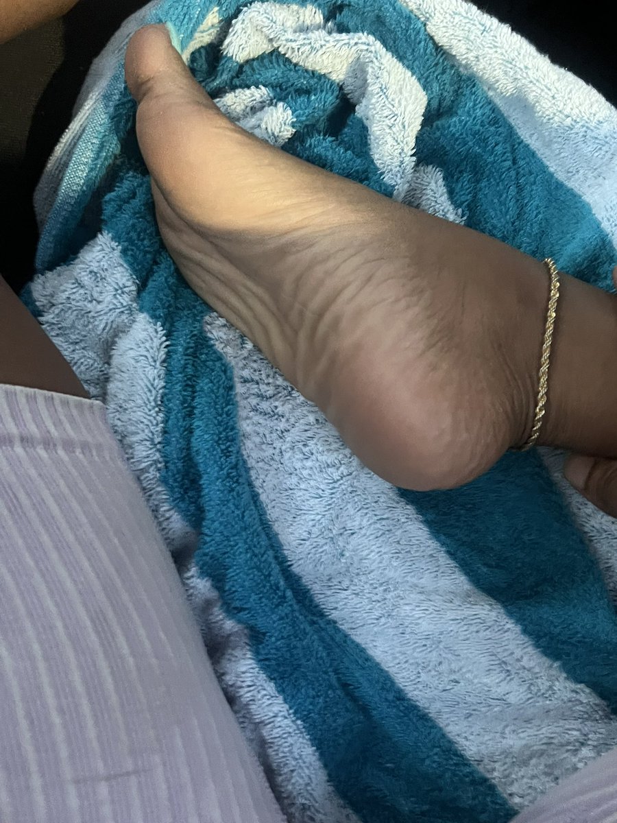 exotic_drako's tweet photo. who will be the first to tribute to my disgusting heel collection 🤔??

#footfetısh #smallfeet #paypig #soles #findomslaves https://t.co/BzEG72ES1N