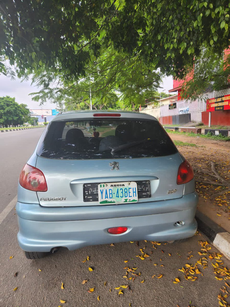 MBIsmaila's tweet photo. Clean Used 06 Peugeot 206, First Body in Perfect Condition.

Offered at 3m
Location: Abuja https://t.co/1mYKDiDK5D
