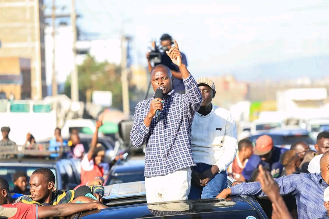 PPYL_Ke's tweet photo. SEPTEMBER 19TH 2026: NAIROBI CITY COUNTY PEOPLE’S TOUR. 

Party Leader Hon. Ndindi Nyoro today toured Njiru, Kasarani Constituency, Nairobi County. 

He reminded the great people of Njiru on the pillars that will define his leadership and the next chapter for Kenya once we actualize one term come 2027, that:

1. Starting January 2028, Free Basic Education becomes a reality, removing one of the biggest barriers standing between our children and their future. 
2. A functioning healthcare system remains non-negotiable, because a healthy nation is a productive nation. 
3. Job creation stays at the top of our agenda, because dignity begins with an income.

Asanteni sana for coming out in large numbers.

We are African and Africa is our Business.

#PeoplesTour
 People's Party Youth League