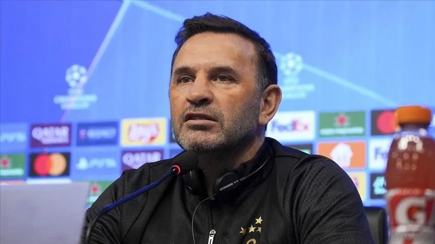 osmanutma07's tweet photo. 🚨 Bu takımın başındaki en büyük sorun artık skor tabelası değil sahada ne oynadığımızın belli olmaması.

Her sezon milyonlarca euro harcanıyor kadroya ciddi yatırımlar yapılıyor ama sahada bir oyun planı sistem organizasyon göremiyoruz Futbolcular çoğu zaman kendi bireysel yetenekleriyle bir şeyler üretmeye çalışıyor Takımın ne yapmak istediğini izlerken anlamakta zorlanıyoruz.

Galatasaray’ın bu kadar büyük bütçelerle kurulan kadrosunun karşılığı bundan çok daha fazlası olmalı Taraftar olarak kötü sonuçtan ziyade her hafta aynı sistemsizliği ve plansızlığı izlemekten yorulduk 

Okan Buruk’u görmek istemiyoruz…Galatasaray’ın geleceği ayrı Ancak artık bu oyunun değişmesi gerektiğini düşünüyorum Galatasaray’ın sadece iyi oyunculara değil sahada ne yaptığını bilen bir TAKIMA ihtiyacı var.

Bugün Trabzonspor karşısında 4-0 geriye düşmüşken hissettiğim şey öfkenin ötesinde Artık gerçekten bıkkınlık yorulmuşluk var hepimizde 

Galatasaray formasının ve bu camianın daha fazlasını hak ettiğine inanıyorum.

#istifaokanburuk #OKANBURUKİSTİFA