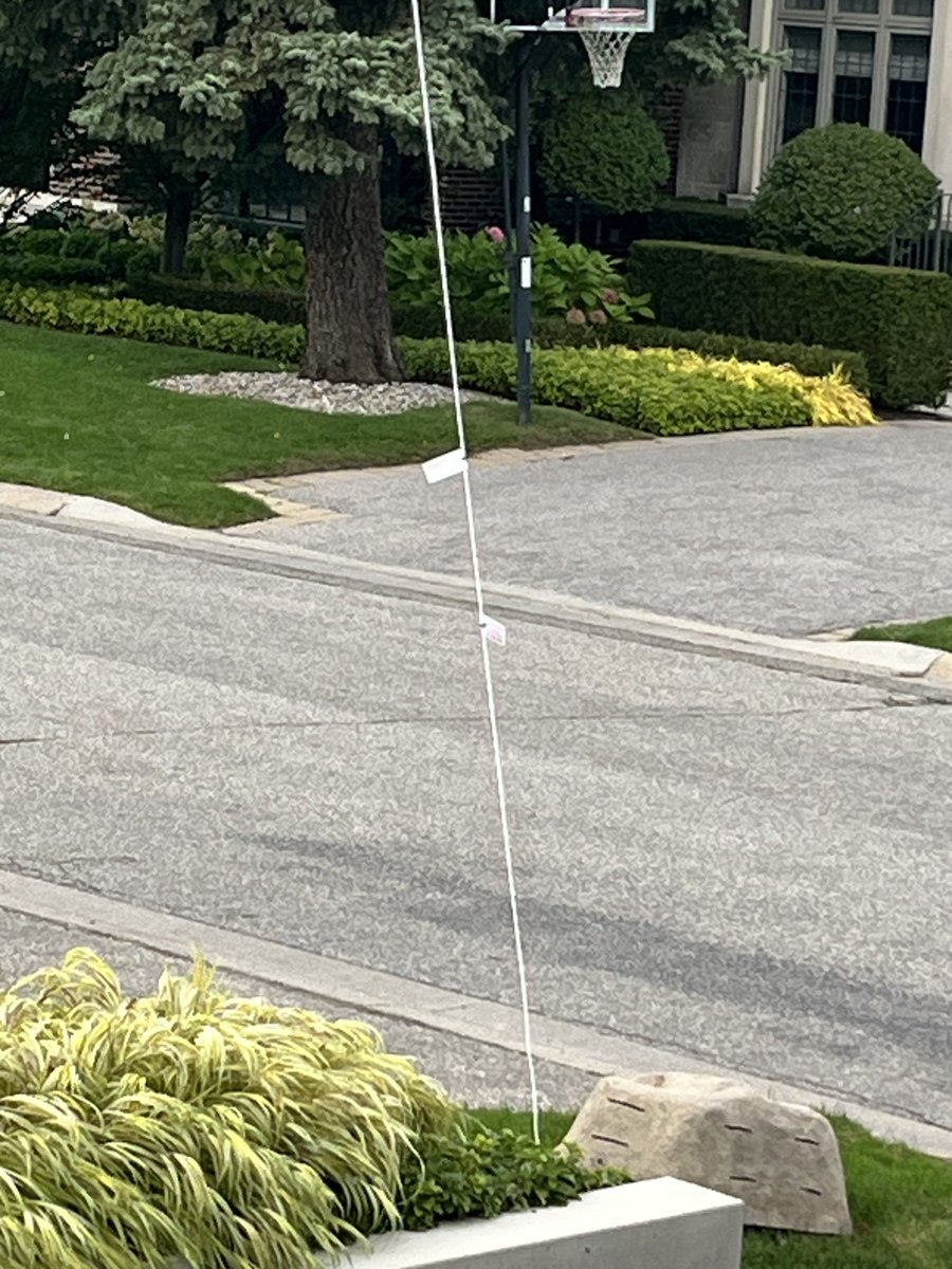BaranekLenny's tweet photo. New to posting -@Rogers -it's time to clean up the mess you've made around the City with your temp wires!. They're ugly and Rogers doesn't seem to care. Add your pictures. Rogers sure doesn't seem to care.  It's been like this for 7 months and we have called a LOT! ENOUGH!! https://t.co/XU6Mr76fR2