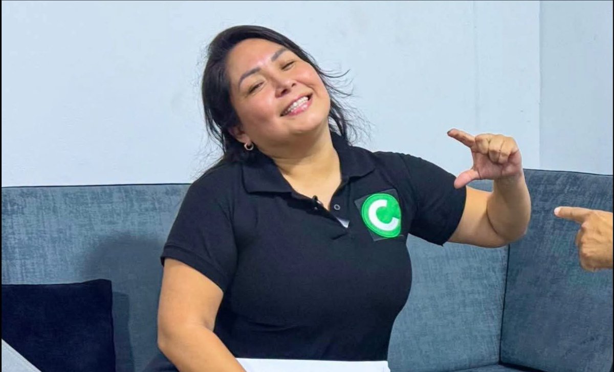 Aderly's tweet photo. 🚨 #LOÚLTIMO |  Periodista y candidata al gobierno regional de Áncash, Susy Aponte Polo de Tello, mejor conocida como "La China Polo", fue ases1'nada en Caraz. 

En desarrollo... https://t.co/GnNXwPaH4L