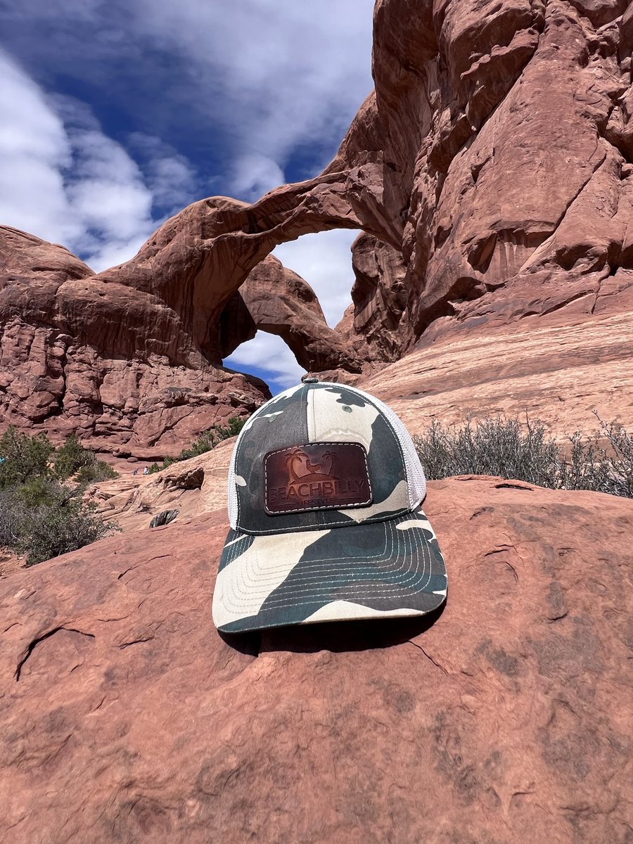 clint20white's tweet photo. Another hiking opportunity with my @TheBeachbilly hat. #Utah #delicate #doublearches https://t.co/hEHKikqGQo