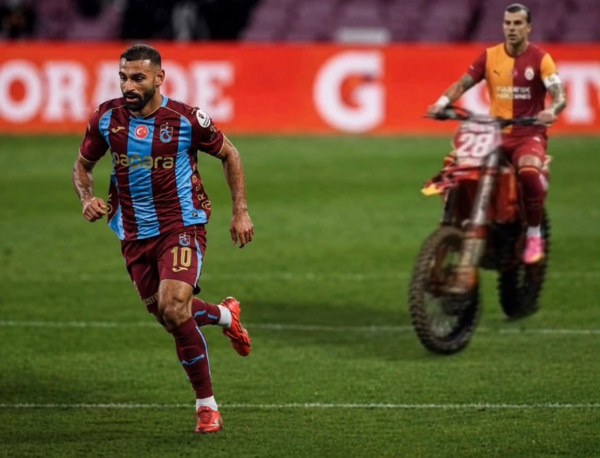 sikargecerim's tweet photo. DUTDUUUUTTTDUUTTT ACIN YOLU POCIKERIM SALAH A YETISECEK https://t.co/0M1ZX6CyD5
