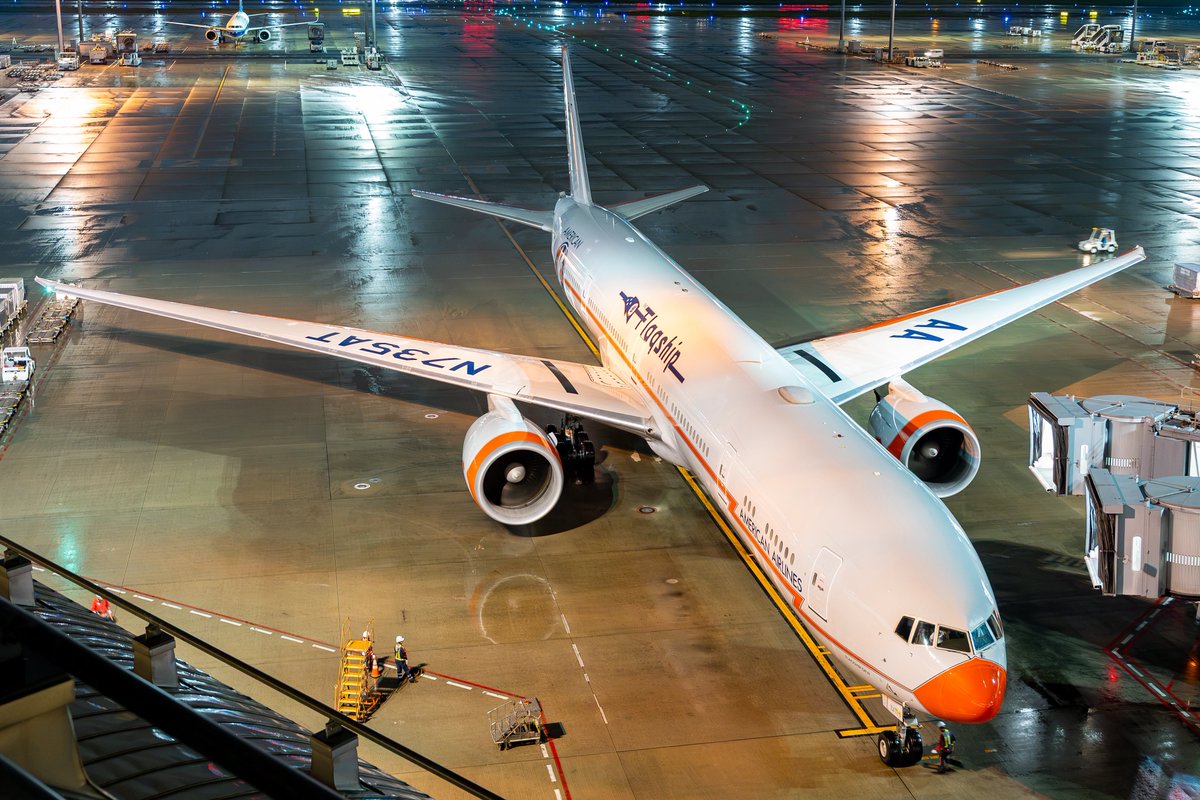 Ka_1210809's tweet photo. 2026/9/20
HND/RJTT
American Airlines
Boeing 777-323(ER)  N735AT

まさかのフラッグシップが110番へ
シルバーウィークということもあり大賑わいの深夜デッキでした https://t.co/XSYSa3RxWH