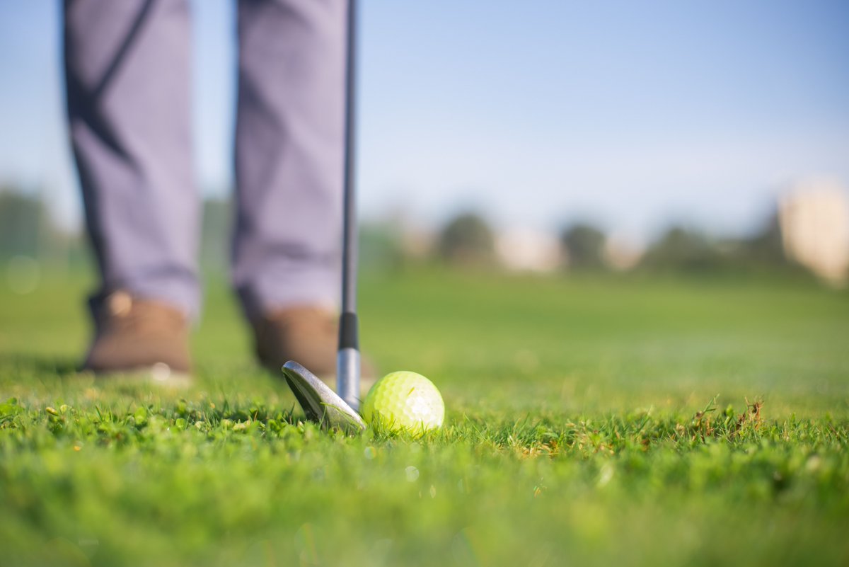 checkjr123's tweet photo. Instead of staying late at the office, we chose a relaxed nine near the meadow wall. Lighthearted challenges and easy conversation made the extra daylight feel well used. #LunchBreakGolf #FreshAirGolf https://t.co/JpKwwxebtS
