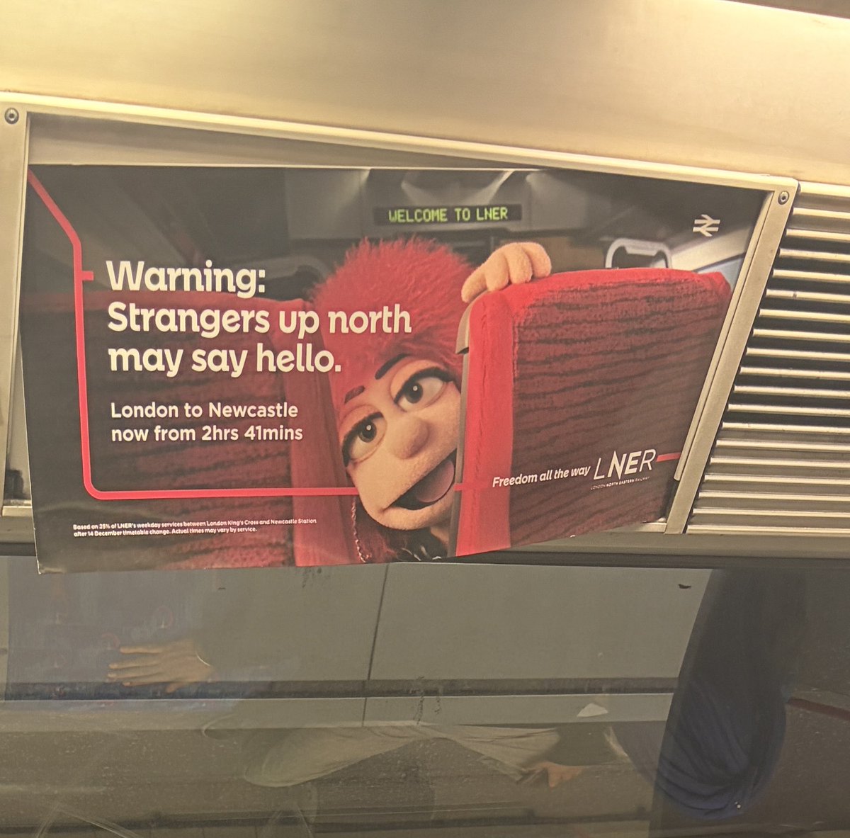 shanshanman14's tweet photo. on train back home after a night out and this bitch is traumatising me 🫩 https://t.co/Zn30uTRl5M