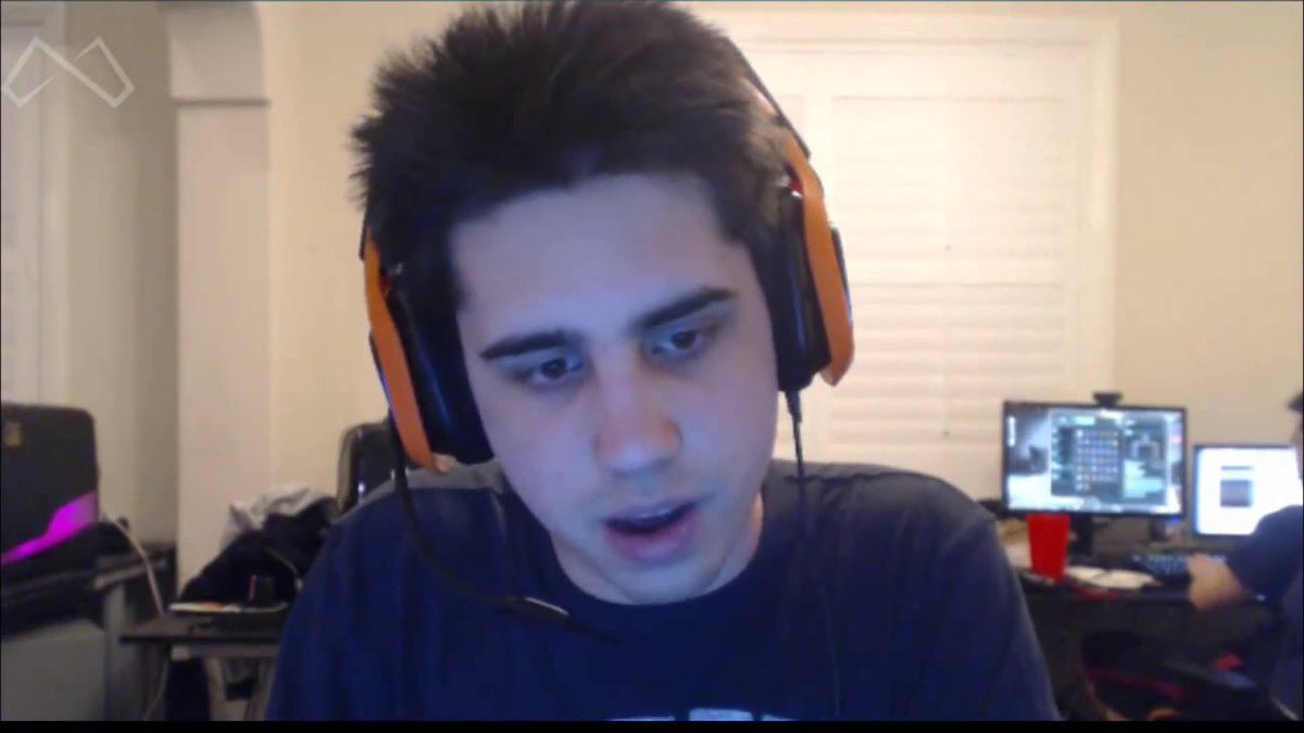 Tactical's tweet photo. By now, we should be like 20 ish mins into game 1, we’re probably about to ace them and get baron soon

Pic unrelated https://t.co/XfRiAyYDUe