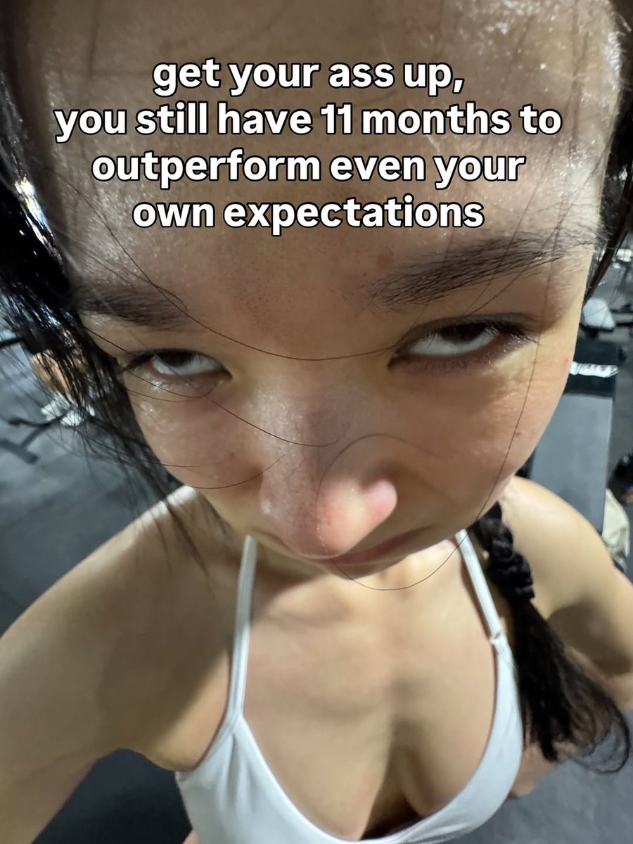 missmochi___'s tweet photo. Small Ways to Take Care of Yourself
1. take a walk in nature daily – even if its 5–15 minutes outside
2. sleep a little earlier – extra rest = more energy.
3. drink water first thing in the morning – hydrate!
4. move your body – stretch, yoga, or  LI... https://t.co/voDAtlsBM0