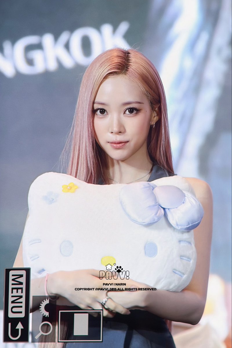 pavv_0815's tweet photo. 260919 

#미야오 #MEOVV #나린 #NARIN https://t.co/Ixul44JJaI