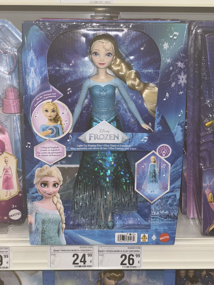 winxclubpretty's tweet photo. Light-Up Elsa Singing Doll 
#Frozen #FrozenDoll #LightUpSingingElsa #Elsa #Juguetilandia https://t.co/svgKmIMppC