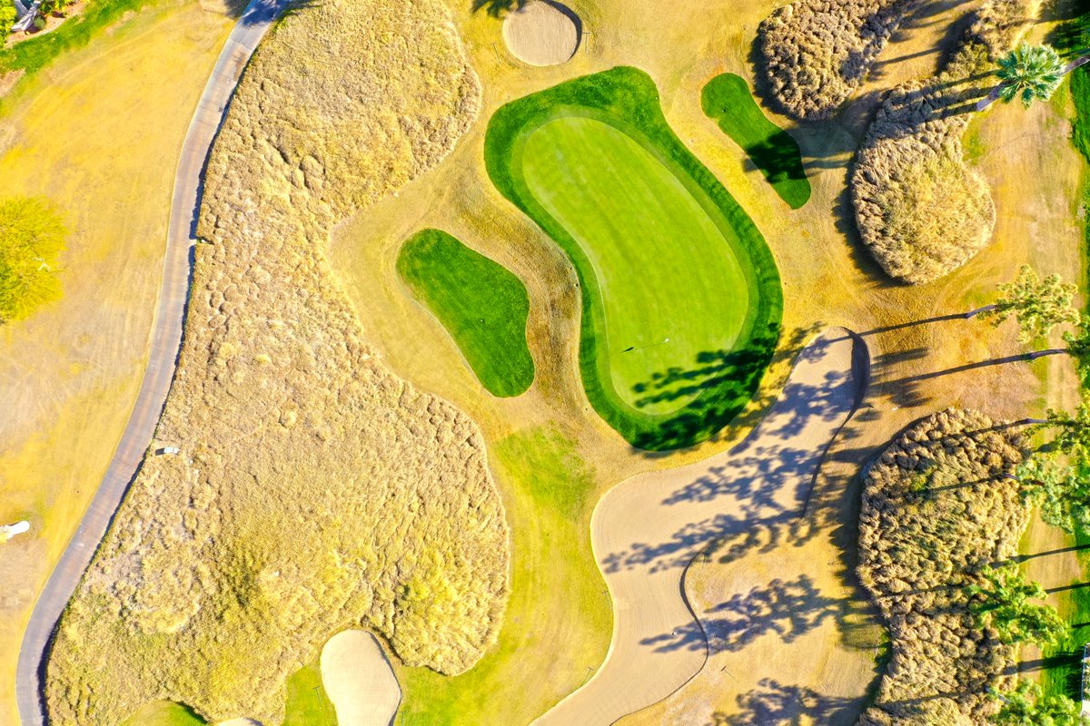 Jacque18112313's tweet photo. Trivia night lost out to an open-air session at the wooden path. We paired quiet challenges with playful detours under cloudy shadows; conversation stayed easy. #GolfBalance #GolfTechnique https://t.co/XQ9WYOkvJR