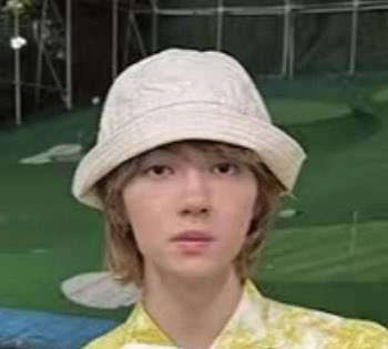 mm_102ii's tweet photo. 目元の再現だいぶイジりにきてて草 https://t.co/ytSj2OZh26
